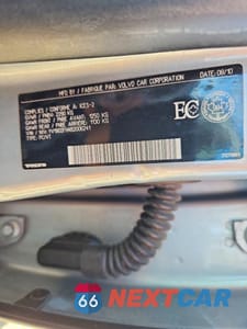 Zdjęcie 12 z 12 samochodu: 2011 VOLVO S60 T6 VIN:YV1902FH4B2006241 - miniatura