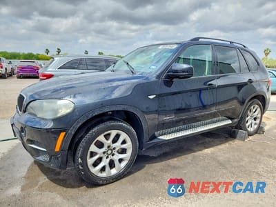 2011 BMW X5 XDRIVE35I 5UXZV4C55BL408632 - główne zdjęcie licytacji z USA - miniatura