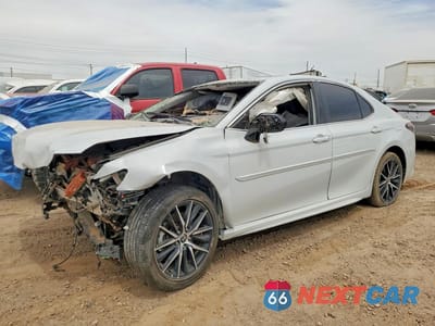 2023 TOYOTA CAMRY SE 4T1S11AKXPU093040 - główne zdjęcie licytacji z USA - miniatura