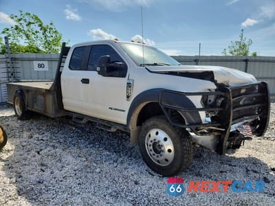 Czwarte zdjęcie samochodu z boku: 2019 FORD F550 SUPER DUTY VIN:1FD0X5HTXKEC44943 - miniatura