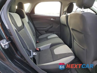 Zdjęcie 10 z 11 samochodu: 2012 FORD FOCUS VIN:1FAHP3K21CL327031 - miniatura