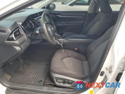 Zdjęcie 7 z 11 samochodu: 2019 TOYOTA CAMRY LE VIN:4T1B11HK2KU254396 - miniatura