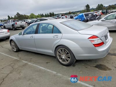 Drugie zdjęcie samochodu z przodu: 2009 MERCEDES-BENZ S 550 VIN:WDDNG71X99A279323 - miniatura