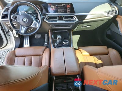 Zdjęcie 8 z 14 samochodu: 2019 BMW X5 XDRIVE40I VIN:5UXCR6C57KLL03659 - miniatura