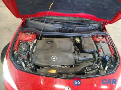 Zdjęcie 11 z 12 samochodu: 2019 MERCEDES-BENZ CLA 250 VIN:WDDSJ4EB3KN766713 - miniatura