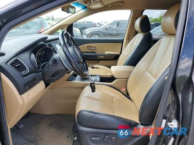 Zdjęcie 7 z 13 samochodu: 2017 KIA SEDONA LX VIN:KNDMB5C14H6233594 - miniatura