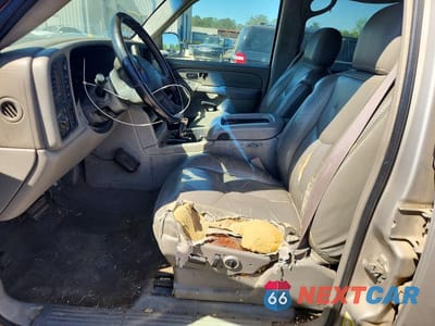 Zdjęcie 7 z 11 samochodu: 2006 CHEVROLET SILVERADO K1500 VIN:2GCEK13T561178219 - miniatura