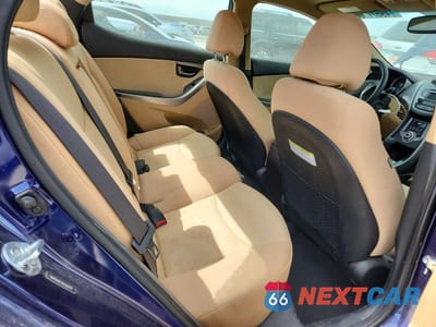 Zdjęcie 10 z 12 samochodu: 2013 HYUNDAI ELANTRA GLS VIN:5NPDH4AE1DH320478 - miniatura