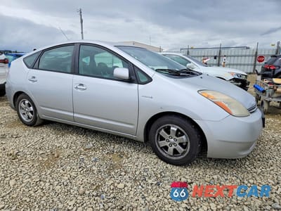 Czwarte zdjęcie samochodu z boku: 2006 TOYOTA PRIUS BASE VIN:JTDKB20U567059580 - miniatura