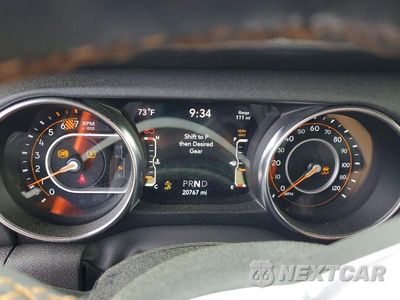 Zdjęcie 9 z 13 samochodu: 2022 JEEP WRANGLER UNLIMITED SAHARA VIN:1C4HJXEN4NW151148 - miniatura