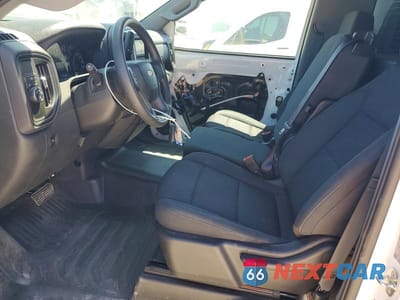 Zdjęcie 7 z 12 samochodu: 2022 CHEVROLET SILVERADO C1500 VIN:3GCNAAEK0NG681346 - miniatura