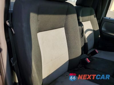 Zdjęcie 10 z 12 samochodu: 2010 FORD RANGER VIN:1FTKR1AD0APA32929 - miniatura