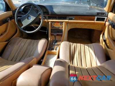 Zdjęcie 8 z 12 samochodu: 1985 MERCEDES-BENZ 380 SE VIN:WDBCA32C2FA133900 - miniatura