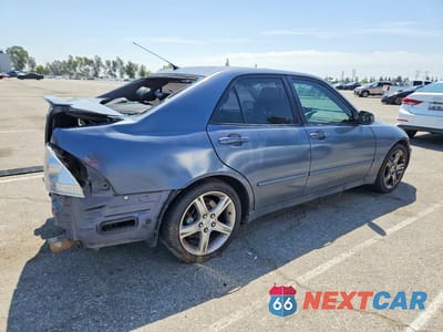 Trzecie zdjęcie samochodu z tyłu: 2002 LEXUS IS 300 VIN:JTHBD192250100419 - miniatura