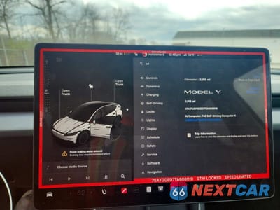 Zdjęcie 9 z 14 samochodu: 2026 TESLA MODEL Y VIN:7SAYGDED7TA600019 - miniatura
