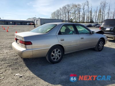 Trzecie zdjęcie samochodu z tyłu: 1997 TOYOTA CAMRY XLE V6 VIN:4T1BF22K5VU917562 - miniatura