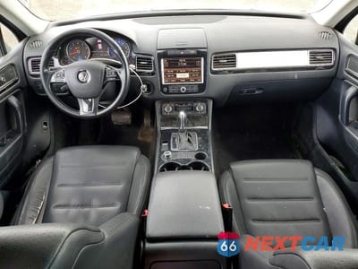 Zdjęcie 8 z 12 samochodu: 2011 VOLKSWAGEN TOUAREG V6 VIN:WVGFF9BP3BD002243 - miniatura
