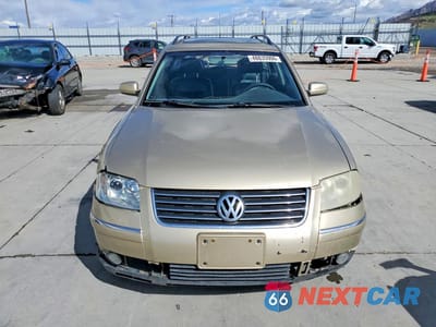 Piąte zdjęcie samochodu w środku: 2002 VOLKSWAGEN PASSAT VIN:WVWVD63B92E084772 - miniatura