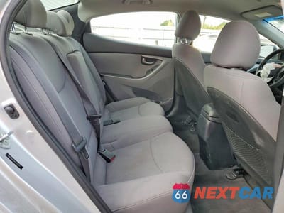 Zdjęcie 10 z 12 samochodu: 2015 HYUNDAI ELANTRA SE VIN:5NPDH4AE0FH642807 - miniatura