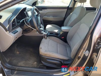 Zdjęcie 7 z 12 samochodu: 2019 HYUNDAI ELANTRA SE VIN:5NPD74LF1KH492936 - miniatura