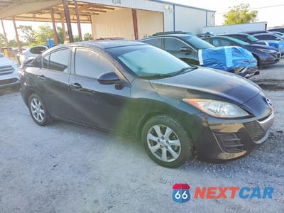 Czwarte zdjęcie samochodu z boku: 2010 MAZDA 3 I VIN:JM1BL1SFXA1181367 - miniatura