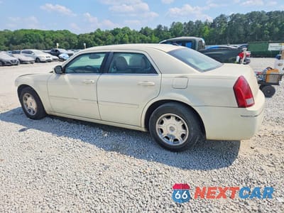 Drugie zdjęcie samochodu z przodu: 2005 CHRYSLER 300 TOURING VIN:2C3AA53G85H530876 - miniatura