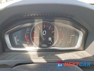 Zdjęcie 9 z 11 samochodu: 2016 VOLVO S60 PLATINUM VIN:LYV402FM6GB101452 - miniatura