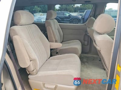 Zdjęcie 11 z 13 samochodu: 2003 TOYOTA SIENNA LE VIN:4T3ZF13C93U544580 - miniatura