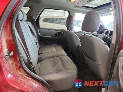 Zdjęcie 11 z 13 samochodu: 2007 FORD ESCAPE XLT VIN:1FMCU03177KA13389 - miniatura