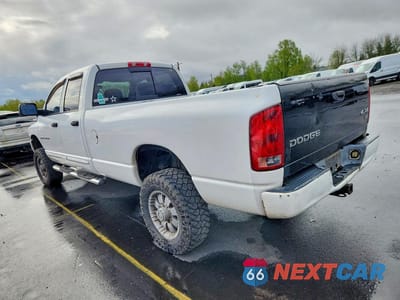 Drugie zdjęcie samochodu z przodu: 2004 DODGE RAM 3500 ST VIN:3D3LU38C94G196028 - miniatura