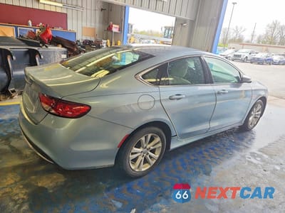 Trzecie zdjęcie samochodu z tyłu: 2015 CHRYSLER 200 LIMITED VIN:1C3CCCAB4FN734565 - miniatura