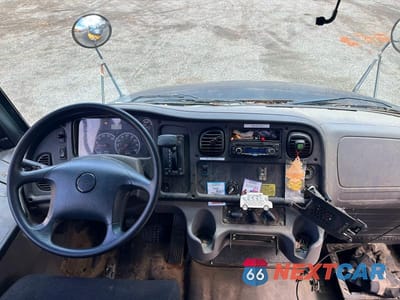 Zdjęcie 9 z 10 samochodu: 2015 FREIGHTLINER CHASSIS B2B VIN:4UZABRDU7FCGJ8499 - miniatura