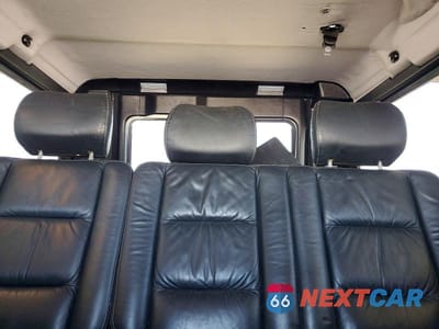 Zdjęcie 10 z 13 samochodu: 2006 MERCEDES-BENZ G 55 AMG VIN:WDCYR71E26X166641 - miniatura