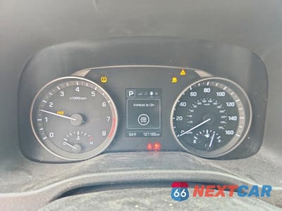 Zdjęcie 9 z 13 samochodu: 2018 HYUNDAI ELANTRA LIMITED VIN:5NPD84LF1JH213464 - miniatura