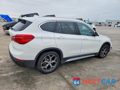 Trzecie zdjęcie samochodu z tyłu: 2019 BMW X1 XDRIVE28I VIN:WBXHT3C51K3H34740 - miniatura