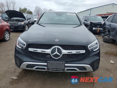 Piąte zdjęcie samochodu w środku: 2023 MERCEDES-BENZ GLC COUPE 300 4MATIC VIN:W1N0J8EB8PG155105 - miniatura