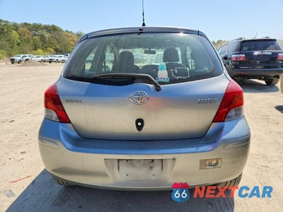 Zdjęcie 6 z 12 samochodu: 2009 TOYOTA YARIS BASE VIN:JTDJT903895258437 - miniatura