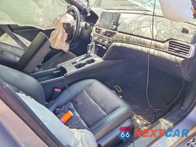 Zdjęcie 8 z 12 samochodu: 2019 HONDA ACCORD SPORT VIN:1HGCV1F39KA070004 - miniatura