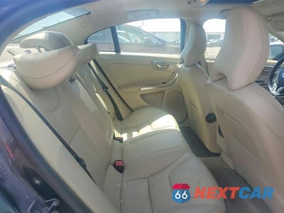 Zdjęcie 10 z 11 samochodu: 2013 VOLVO S60 T5 VIN:YV1612FHXD2176249 - miniatura