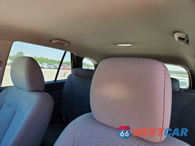 Zdjęcie 10 z 13 samochodu: 2012 HYUNDAI SANTA FE VIN:5XYZGDAB0CG098844 - miniatura