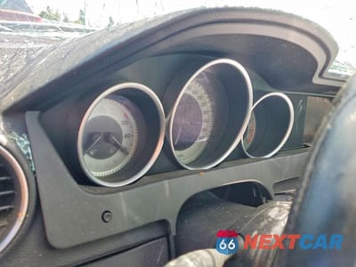 Zdjęcie 9 z 12 samochodu: 2012 MERCEDES-BENZ C 250 VIN:WDDGF4HB0CR212235 - miniatura