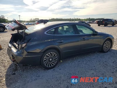 Trzecie zdjęcie samochodu z tyłu: 2021 HYUNDAI SONATA HYBRID SEL VIN:KMHL34JJ1MA021597 - miniatura