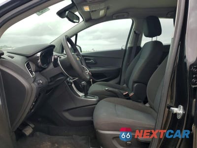 Zdjęcie 7 z 14 samochodu: 2020 CHEVROLET TRAX LS VIN:KL7CJNSB9LB053694 - miniatura