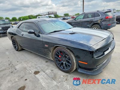 Czwarte zdjęcie samochodu z boku: 2012 DODGE CHALLENGER SRT-8 VIN:2C3CDYCJ7CH284302 - miniatura