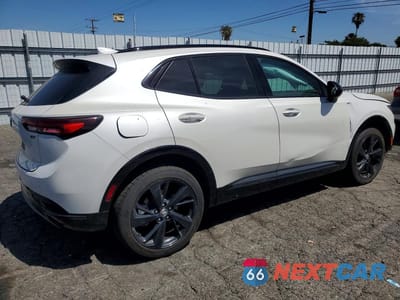 Trzecie zdjęcie samochodu z tyłu: 2023 BUICK ENVISION ESSENCE VIN:LRBFZNR48PD126983 - miniatura