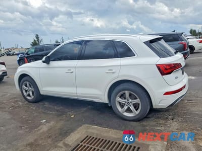 Drugie zdjęcie samochodu z przodu: 2021 AUDI Q5 PREMIUM VIN:WA1AAAFY0M2099749 - miniatura