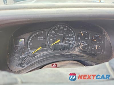 Zdjęcie 9 z 12 samochodu: 2001 GMC NEW SIERRA C1500 VIN:1GTEC19T61E185398 - miniatura