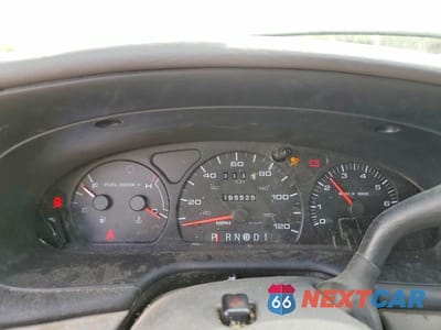 Zdjęcie 9 z 11 samochodu: 2001 FORD TAURUS LX VIN:1FAFP52201A238921 - miniatura