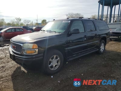 2004 GMC YUKON XL DENALI 1GKFK66U54J163345 - główne zdjęcie licytacji z USA - miniatura