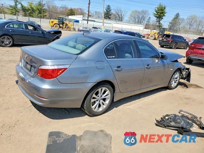 Trzecie zdjęcie samochodu z tyłu: 2009 BMW 535 XI VIN:WBANV93559C136202 - miniatura